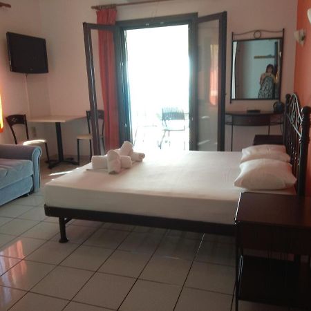 Marinos Aparts Aparthotel Sívota Екстериор снимка
