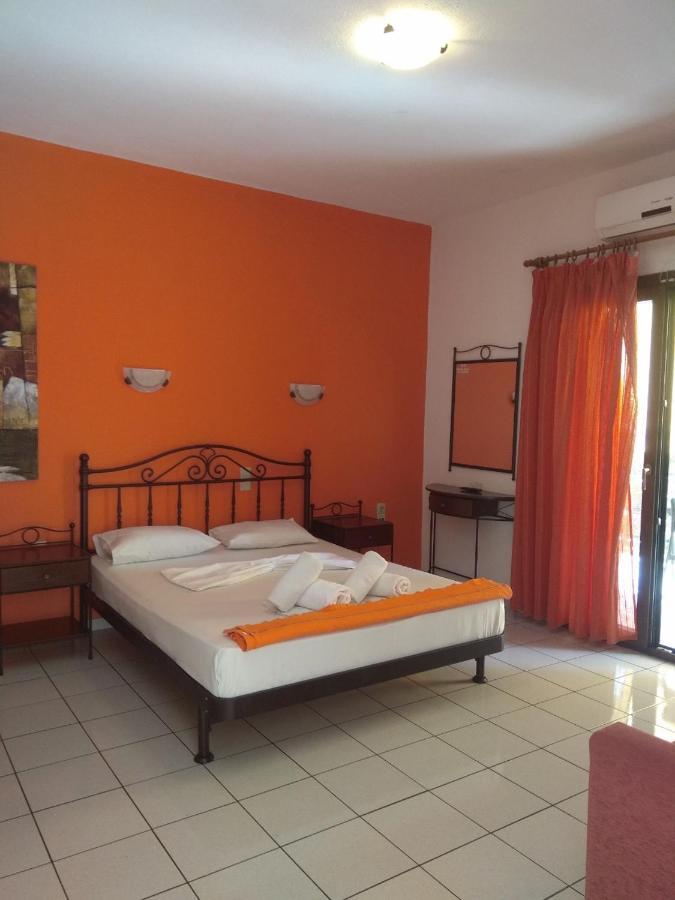 Marinos Aparts Aparthotel Sívota Екстериор снимка