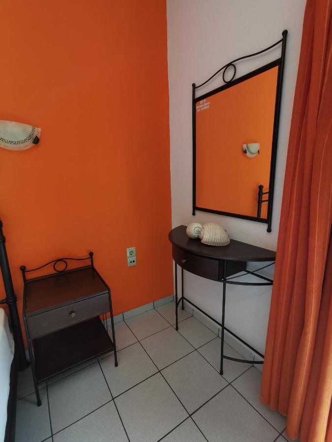 Marinos Aparts Aparthotel Sívota Екстериор снимка