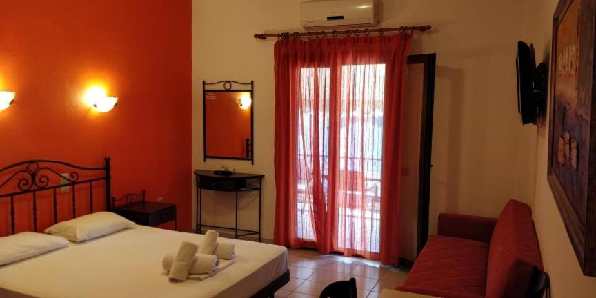 Marinos Aparts Aparthotel Sívota Екстериор снимка